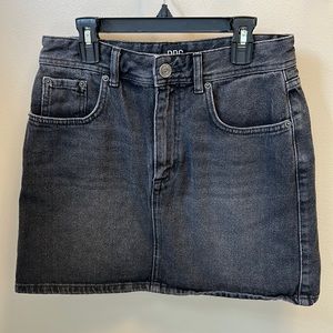 BDG Urban Outfitters Jean skirt women’s size medium